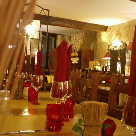 Appart'Hotel Les Tilleuls Saint-Macaire Exterior photo