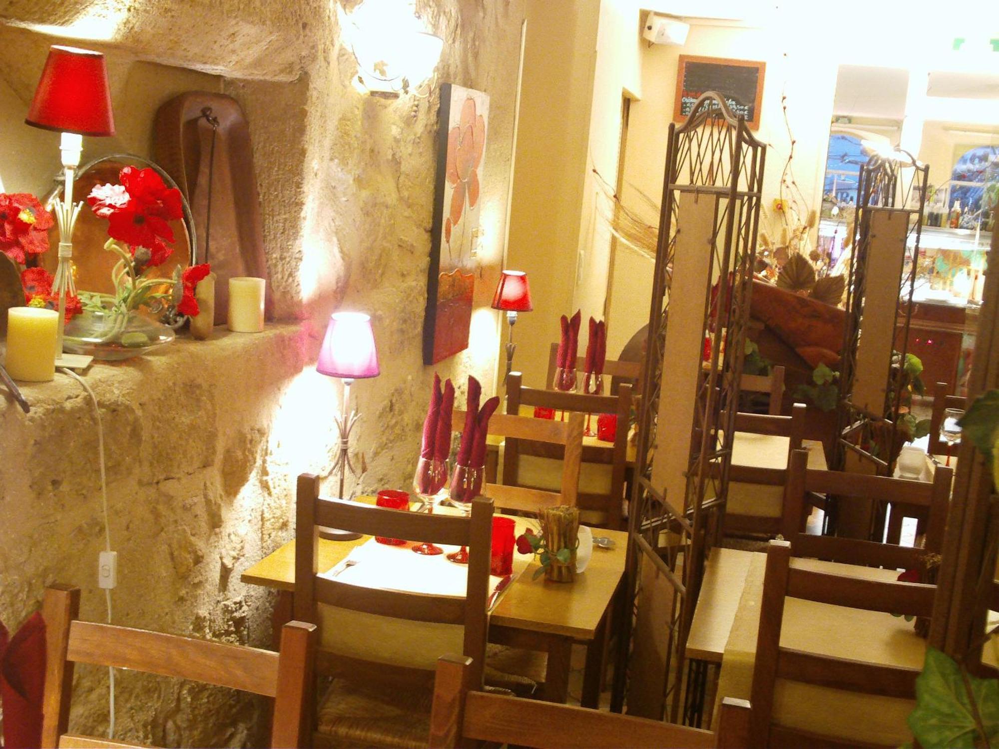 Appart'Hotel Les Tilleuls Saint-Macaire Exterior photo