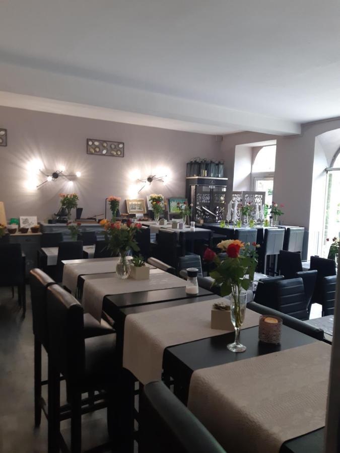 Appart'Hotel Les Tilleuls Saint-Macaire Exterior photo